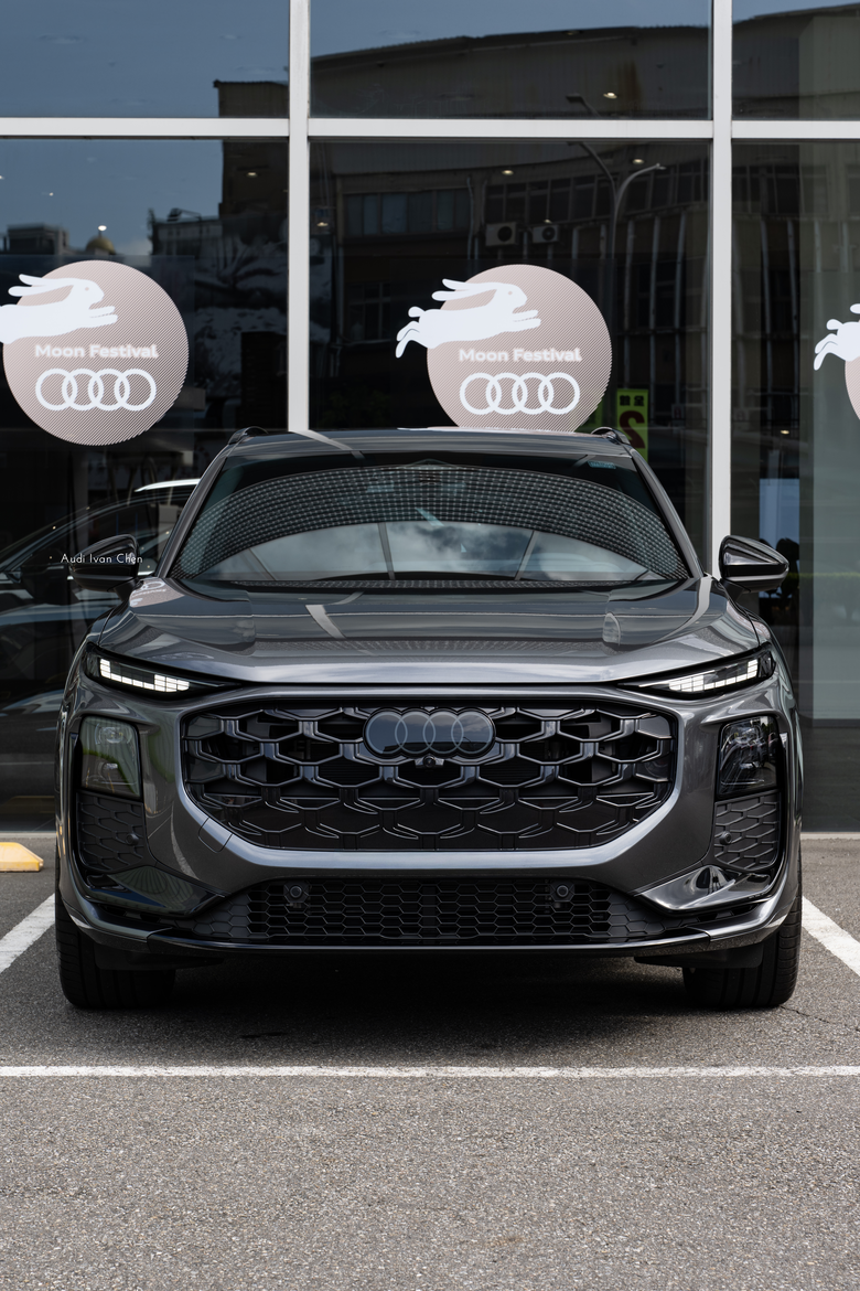 交車分享｜Q3 TFSI quattro 150kW S line｜珍珠鋼鐵灰・Daytona Grey・6Y
