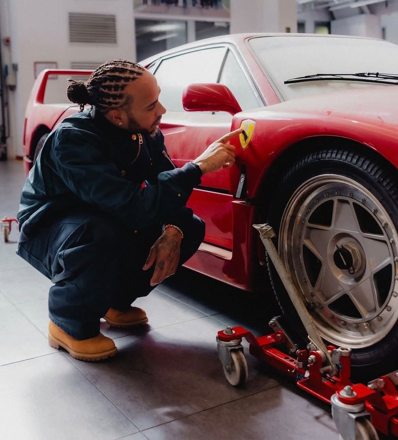七屆 F1 世界冠軍 Lewis Hamilton 於 2026 年 8 月底正式宣佈