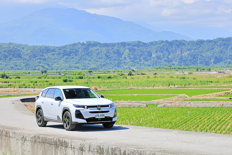 點我看大圖 (映像旅行) 在花蓮來場南法輕旅行 feat.PEUGEOT 3008、CITROËN C5 AIRCROSS