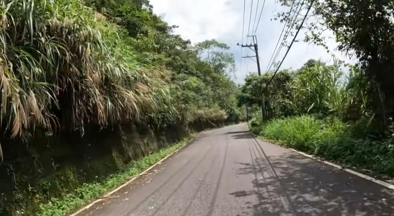 25%爆心跳極陡坡!日月潭加碼潭南天主堂,騎上去真的會見耶穌?