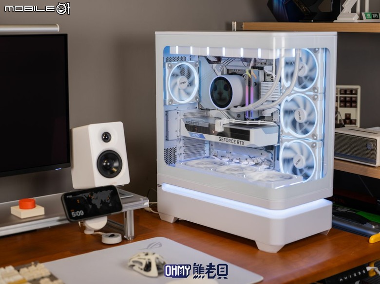 華碩 Prime AP304 ARGB 懸浮感海景機殼