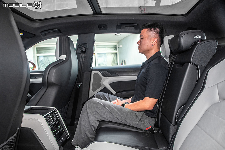 Porsche Cayenne S Electric 試駕|操控本色依舊,科技座艙更令人驚艷!