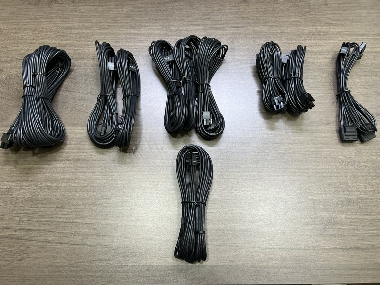 點我看大圖 Epontec MARS 1000W電源 與 Montech TG3玻璃海景機殼開箱