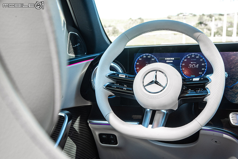主力登場|Mercedes-Benz GLC 400 4MATIC Electric葡萄牙試駕,科技很搶眼,舒適性更有越級實力!