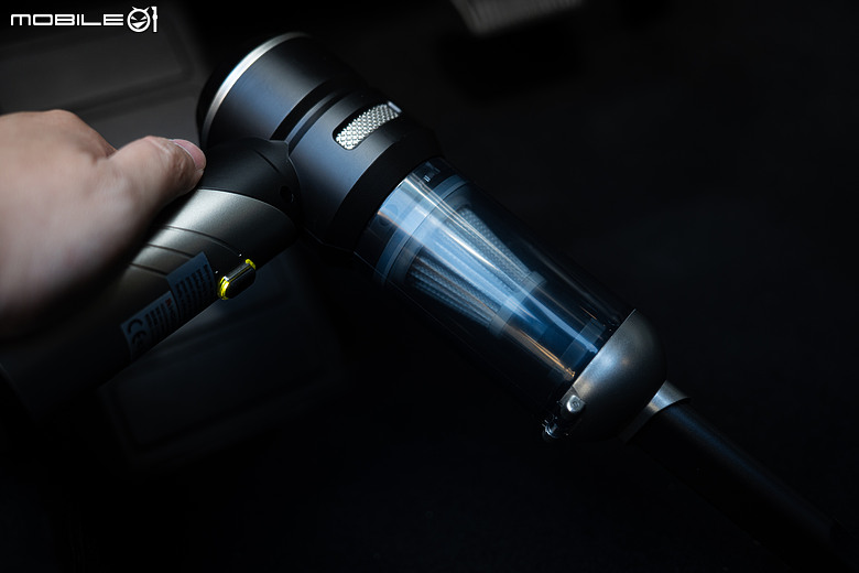 KOCA Dusty MINI 1 手持吸塵器|從車內餅乾屑到生活,吸塵、吹氣、抽真空、充氣一機搞定