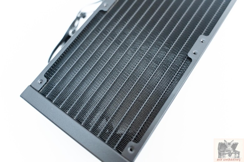 4.5吋螢幕AIO，DEEPCOOL LT360 vision