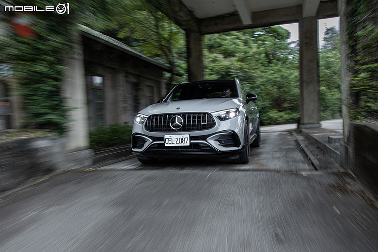 Mercedes-AMG GLC 53 4MATIC+ 試駕|不只六缸提味,操控強化更讓人陶醉!