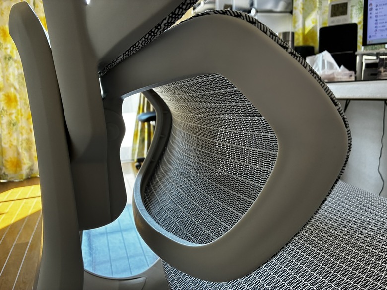 EastForce ALIEN CHAIR Pro 2.0 開箱