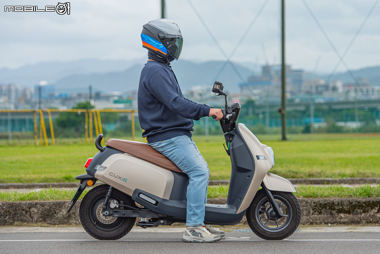 點我看大圖 YAMAHA CUXiE 試駕報告|跳脫傳統框架,騎乘輕巧更便利