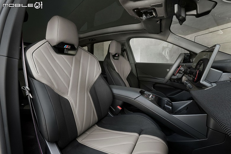 【海外新訊】BMW iX4 亮相，iX3 新增 M60 xDrive 車型！