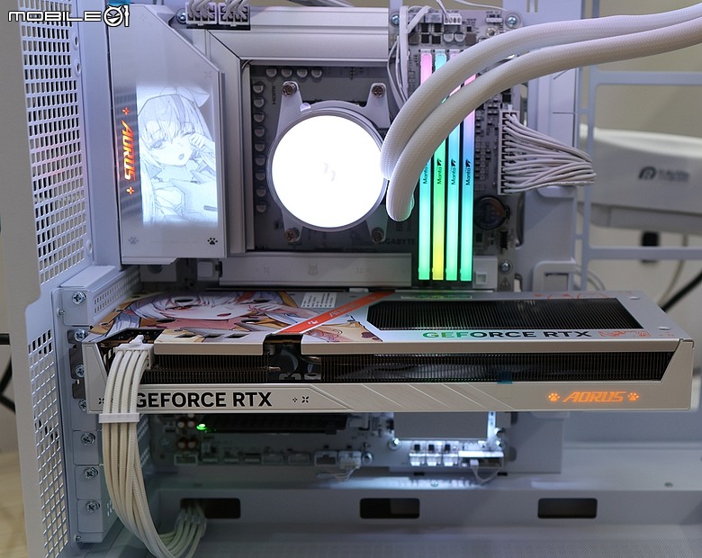 點我看大圖 技嘉雕妹 ARI 主題機成形 AORUS GeForce RTX 5060 ARI 8G