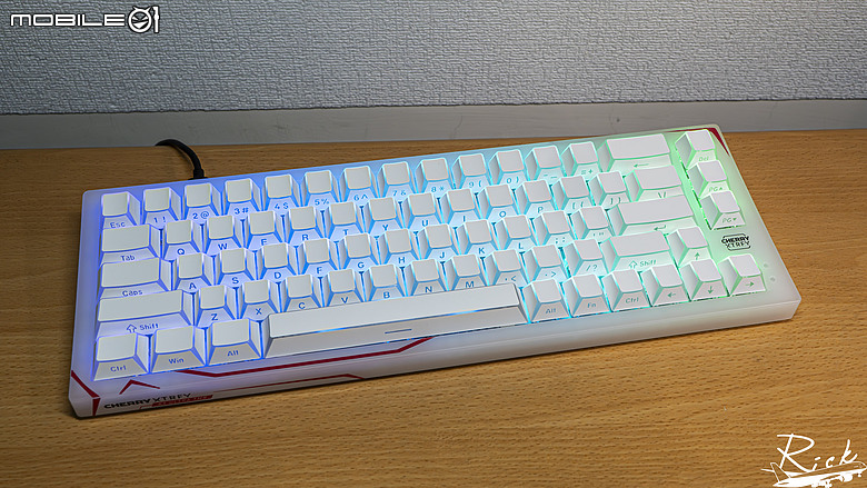 點我看大圖 【開箱】更加完美的櫻桃磁軸 | CHERRY XTRFY K5 PRO TMR V2 RGB WHITE