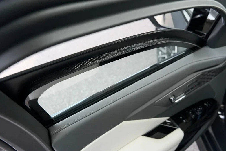 BMW Concept 7 Protection預告擴大防護車陣容，輕裝隱形裝甲上陣手槍打不穿！