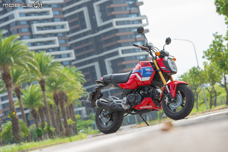 HONDA MSX GROM試駕｜歷久彌新依然帥得迷你