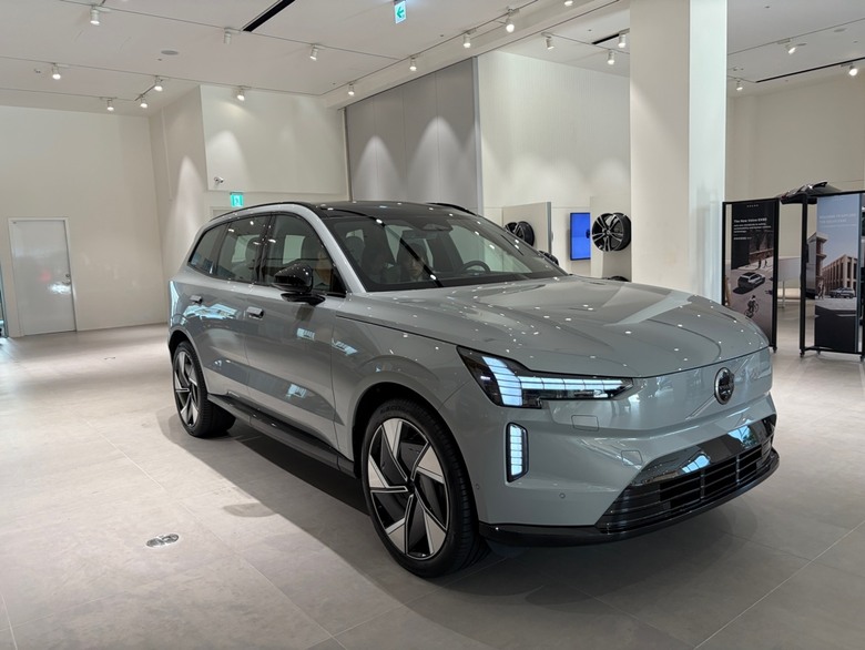 Volvo旗艦電動休旅EX90賞車心得