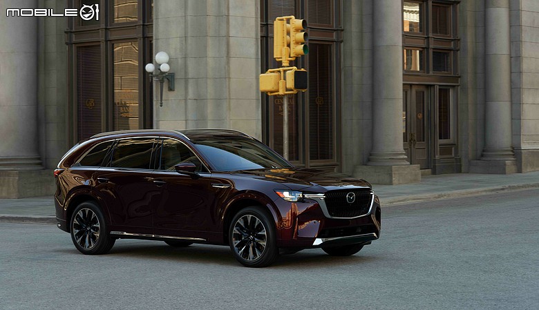【國內新訊】新年式 Mazda 3、CX-30 到港在即，多項購車優惠同步實施中！