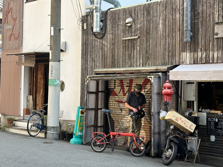 用 力 騎 到 大 阪 (大阪府廳、難波城跡、大阪城)