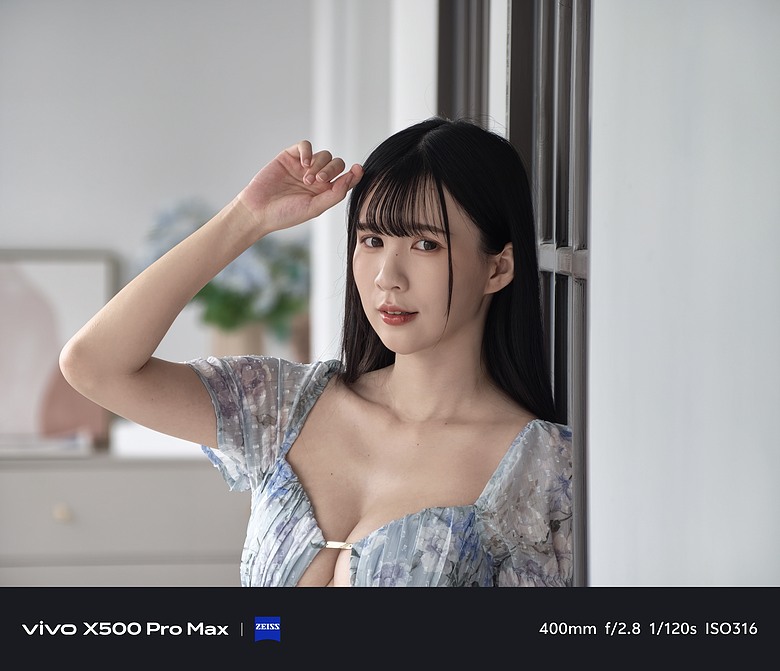 vivo X500 Pro Max 評測報告｜效能、影像雙進化，加碼「蔡司增距鏡」實戰 ft. X300 Pro