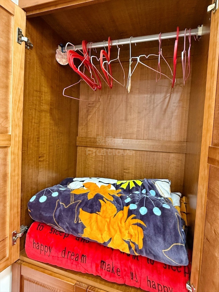 彰化住宿開箱 | 5分鐘到鹿港市區，鬧中取靜、免費停車、房間寬敞舒適，國旅補助合法民宿
