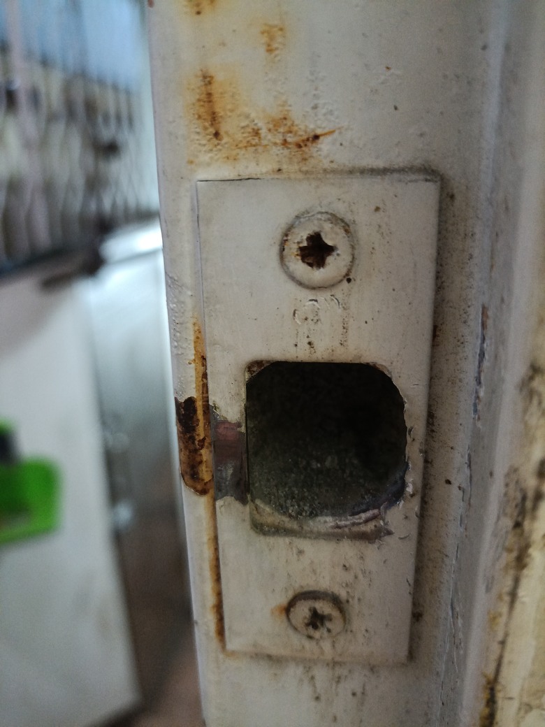 請問這款蝦皮的滑牙螺絲取出器好用嗎? 已找到技巧感覺滿好用的