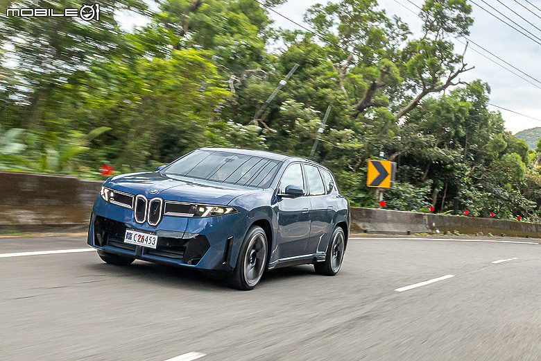 BMW iX3 50 xDrive M Sport 試駕|動態與科技大躍進,品牌新世代電車的關鍵起點!