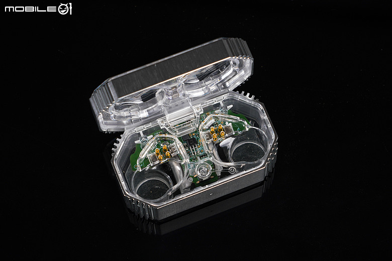 Acoustune HSX One 真無線耳機｜承襲音質底蘊、首迎降噪與透明美學！