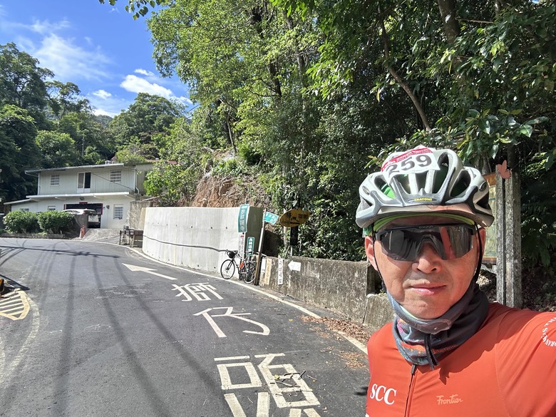 烏來四秀，SCC車隊珍奇小館聚餐，KHS club D city tour