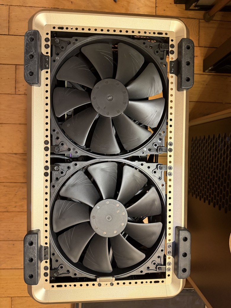 電腦小白 30 歲第一次組 PC 成功!