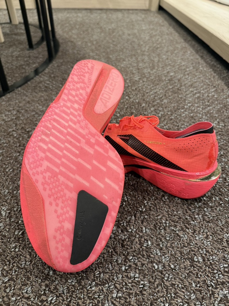 點我看大圖 adidas Pro 5開箱:越跑會越愛的跑鞋