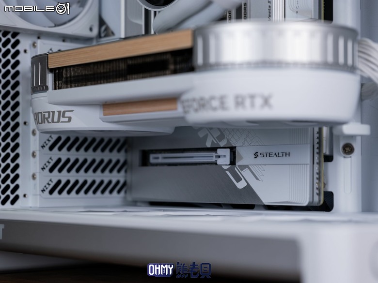 NZXT H6 RGB+一體式曲面玻璃雙艙海景機殼 滿配風扇x支援背插
