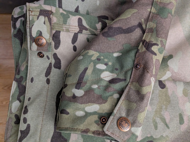 2026 Carhartt(卡哈特) 美國限定CRAFTED 外套迷彩版