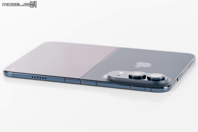 Apple iPhone Duo 24 小時開箱速測體驗 這會是摺疊機終極解答嗎？