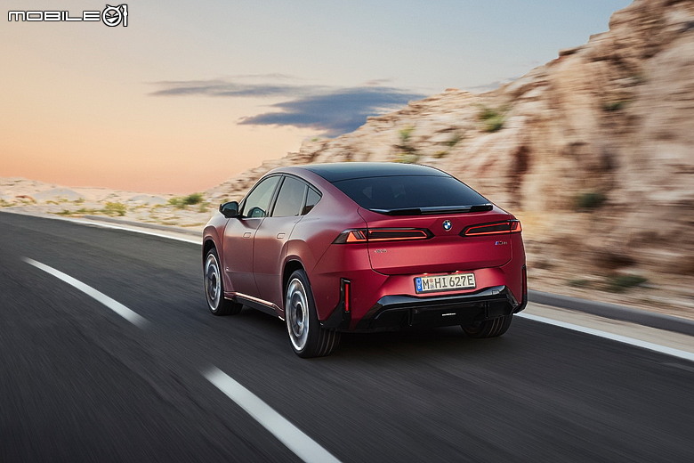 【海外新訊】BMW iX4 亮相，iX3 新增 M60 xDrive 車型！