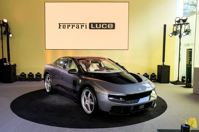 Ferrari首款純電車幕後推手竟是他!貝佐斯10年前一句話讓法拉利認真造EV