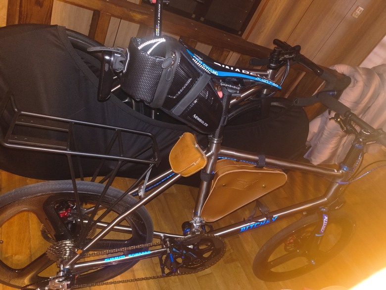 再來組鈦合金公路車，機械油碟22速~Ti輕了6.7完成