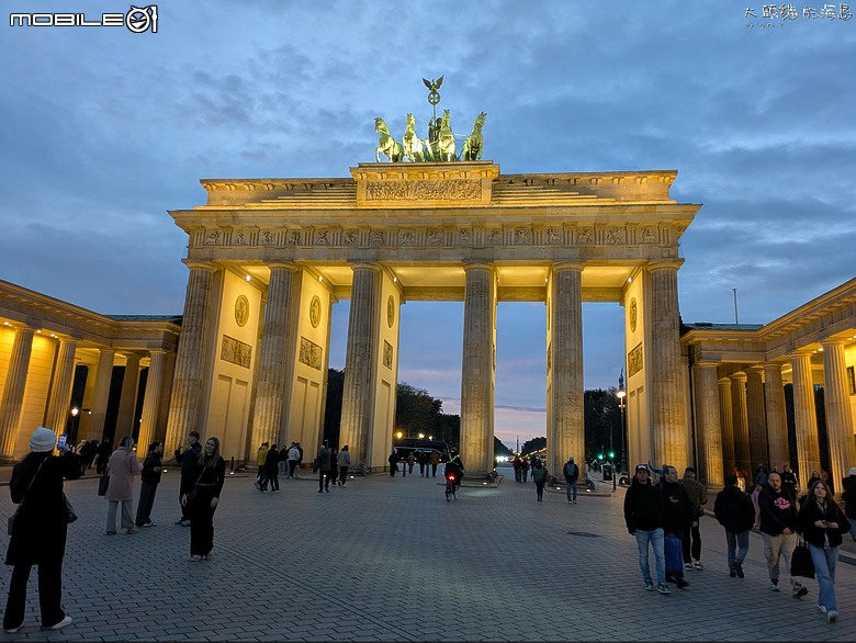 德國: 柏林 一座刻著歷史痕跡的城市 (Germany: Berlin)