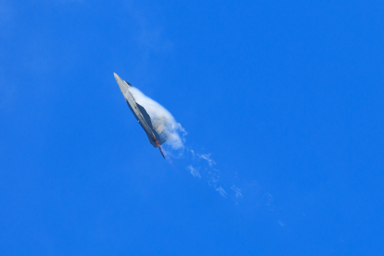 點我看大圖 SF Fleet Week 2026 Air Show (Canon EOS R6mk2 + EF100-400mm f/4.5-5.6 L2)