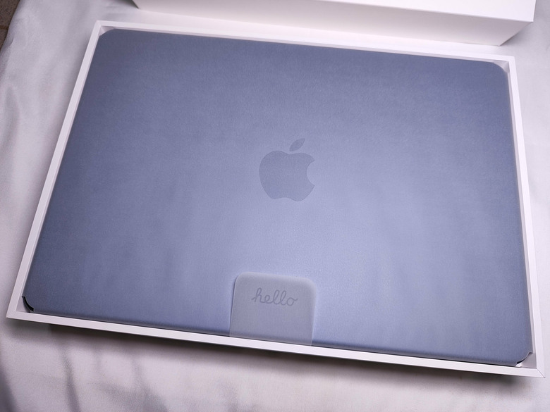 點我看大圖 淺談市場破壞者: MacBook Neo開箱碎念