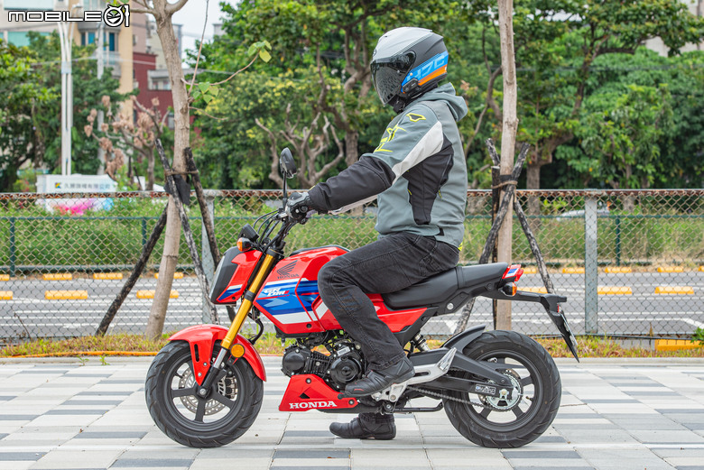 HONDA MSX GROM試駕｜歷久彌新依然帥得迷你