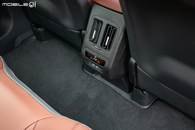BMW iX3 50 xDrive M Sport 試駕|動態與科技大躍進,品牌新世代電車的關鍵起點!