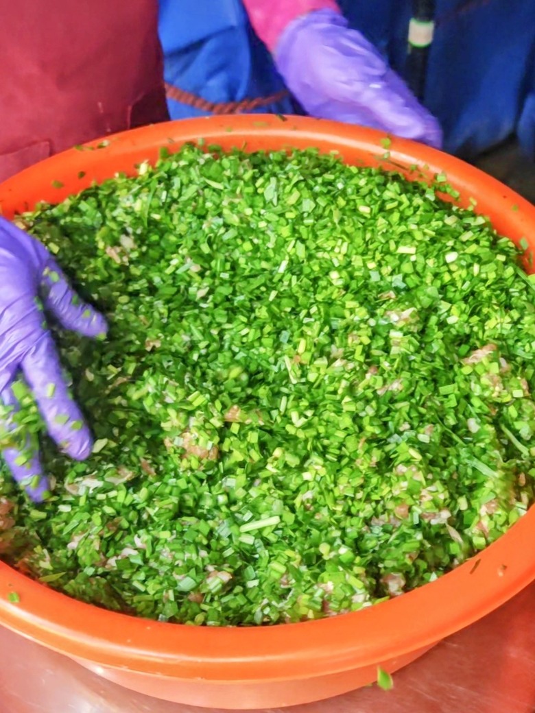 台北蚵嗲推薦|虎林街石磨古早味蚵嗲:麵衣、內餡、醬料、價格實際吃過心得
