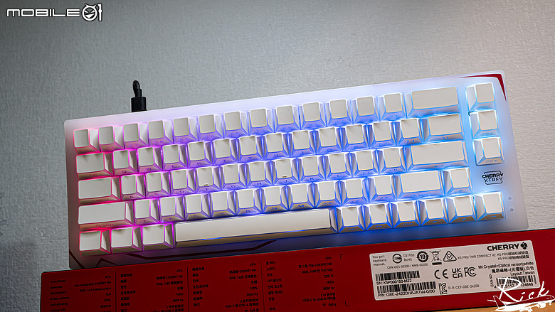 點我看大圖 【開箱】更加完美的櫻桃磁軸 | CHERRY XTRFY K5 PRO TMR V2 RGB WHITE
