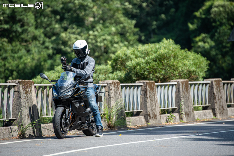 KAWASAKI NINJA 1100 SX 試駕｜承忍道滿熱血，馭長途見從容