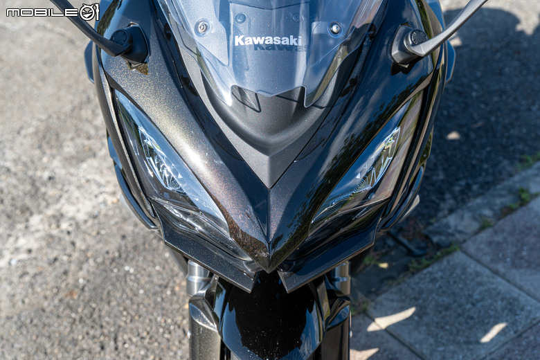 KAWASAKI NINJA 1100 SX 試駕｜承忍道滿熱血，馭長途見從容