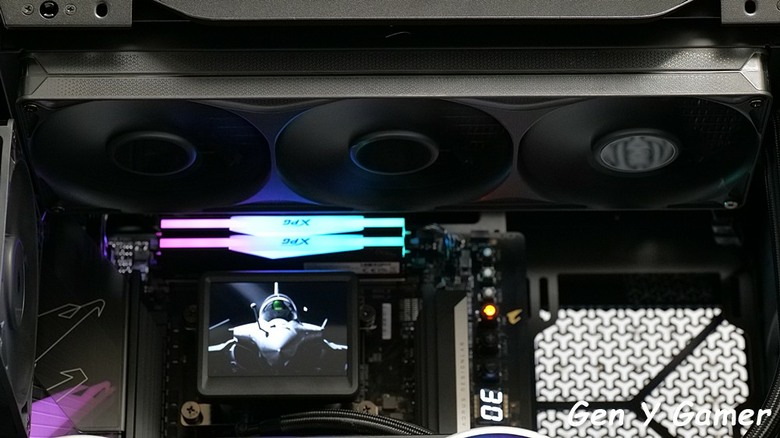 從 40 週年 INFINITY 系列出發，打造硬派軍事風格主機！ft. GIGABYTE X870 AORUS INFINITY、RTX 5070 INFINITY