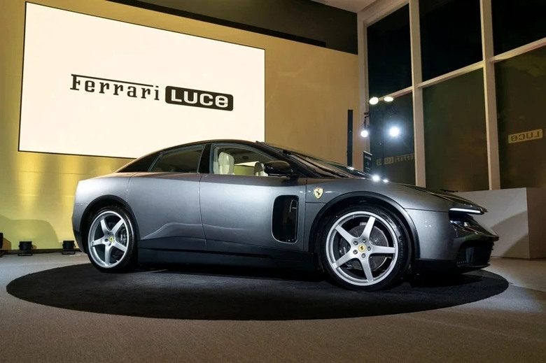 Ferrari首款純電車幕後推手竟是他!貝佐斯10年前一句話讓法拉利認真造EV