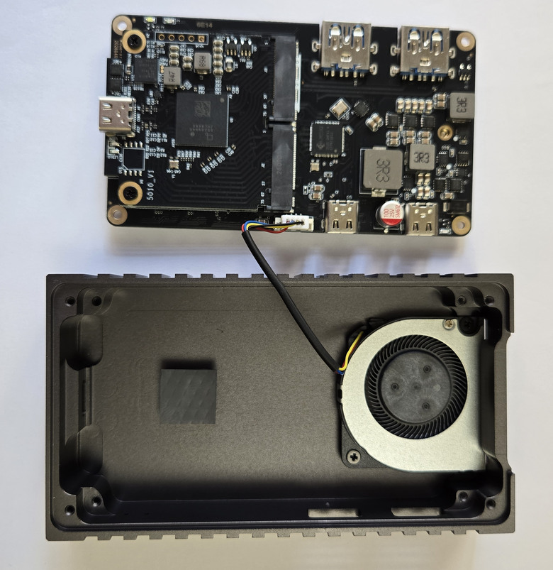 【開箱簡測】既是外接盒也是HUB,WERO (雷翎) Thunderbolt 5 DRP 全模式 M.2/NVMe SSD 外接盒效能簡測 (圖多)