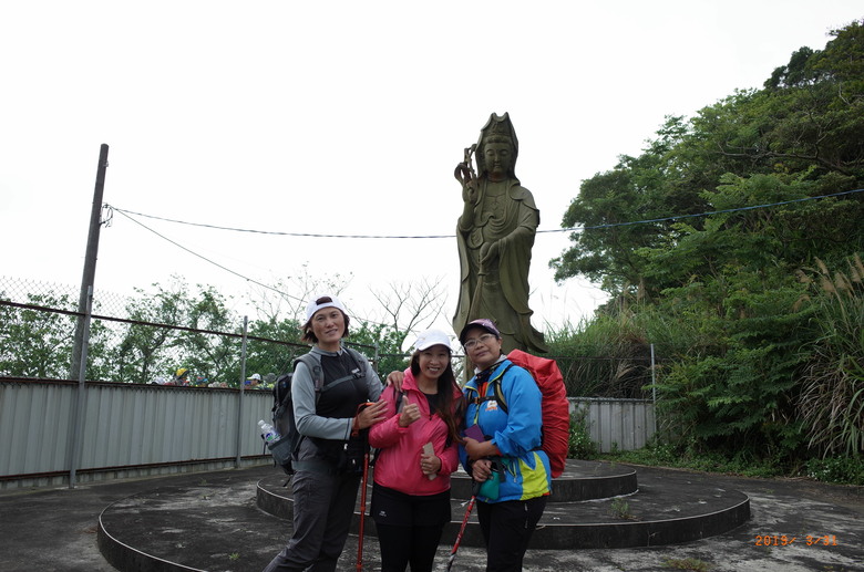 迴鶯鶯迴走三回,大棟山連稜屬台北天際線第八段大部分,十餘年來山遊記