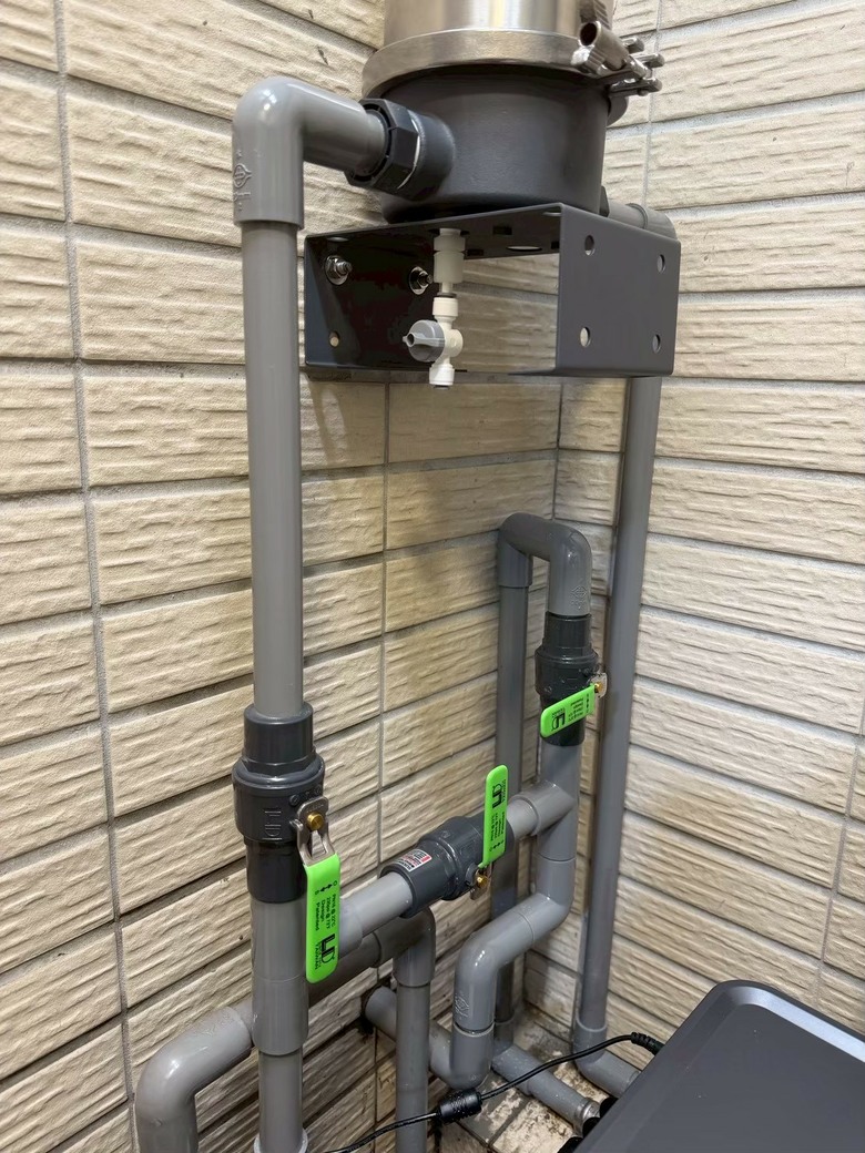 高雄黑武士軟水機分享|濾筒、樹脂、鹽錠保養安裝分享