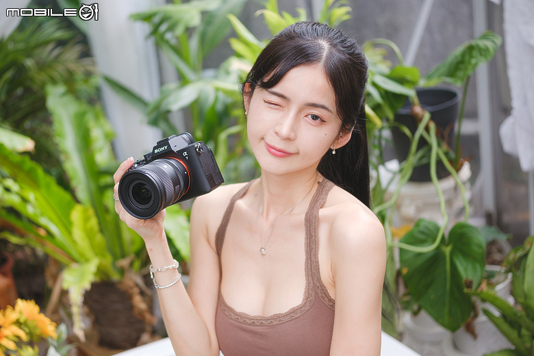 Sigma 20-60mm F2.8-4 DG Contemporary 評測報告 | 375g 超輕量、0.43x 近拍也能打！